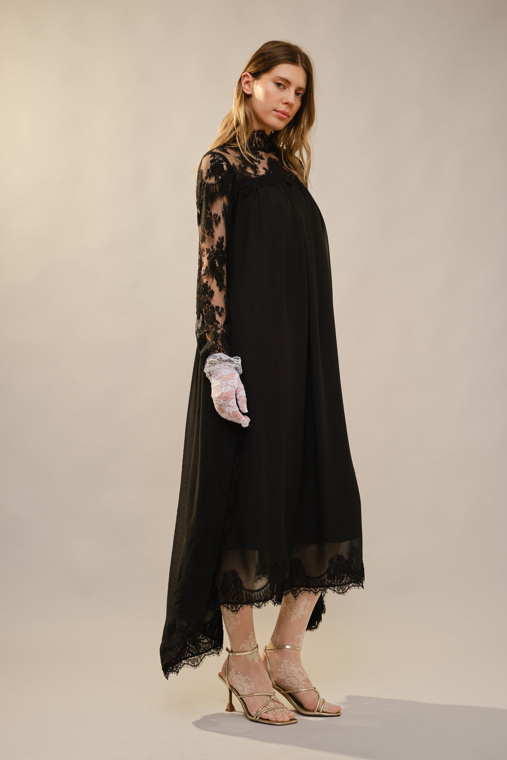 Lace Batwing Sleeve Maxi Dress